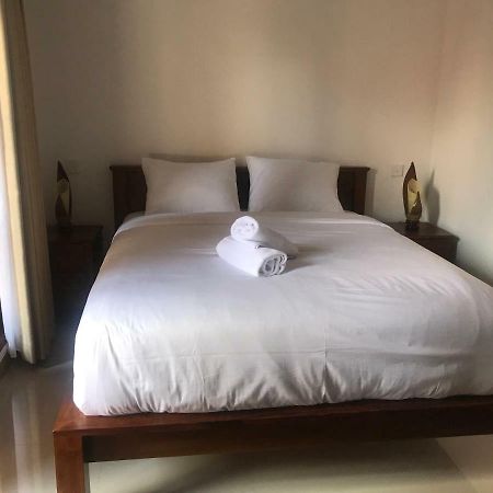 Raka & Rai Homestay Canggu Esterno foto