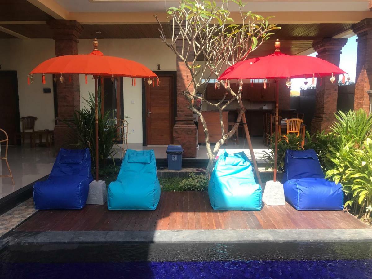 Raka & Rai Homestay Canggu Esterno foto